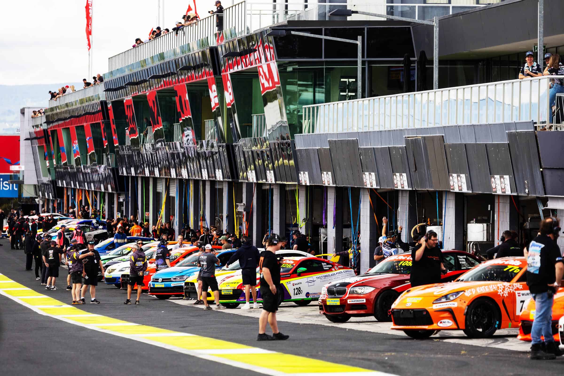 Record opening day for Bathurst entry list